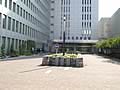 すぐ右手が建物入り口