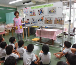 世田谷区立砧小学校(東京都)　徳永千夏養護教諭