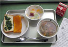 給食