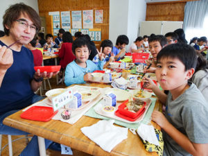 楽しい交流給食