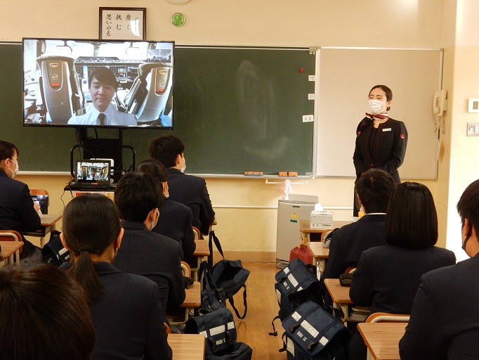 足立区立第九中学校の3年生180人が「リモート夢旅体験」~ バーチャルで国内2か所・海外5か所を訪問|KKS Web教育家庭新聞ニュース|教育家庭新聞社 足立区立第九中学校の3年生180人が「リモート夢旅体験」~ バーチャルで国内2か所・海外5か所を訪問|KKS Web教育家庭新聞ニュース|教育家庭新聞社