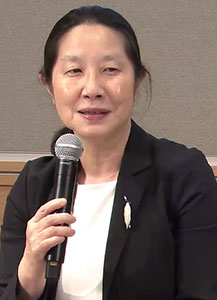 青木久美子主任教諭世田谷区立千歳中学校 (理科)