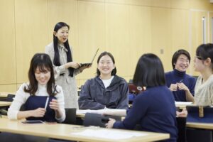 実験授業として生成ＡＩを使ったドイツ語学習を行った