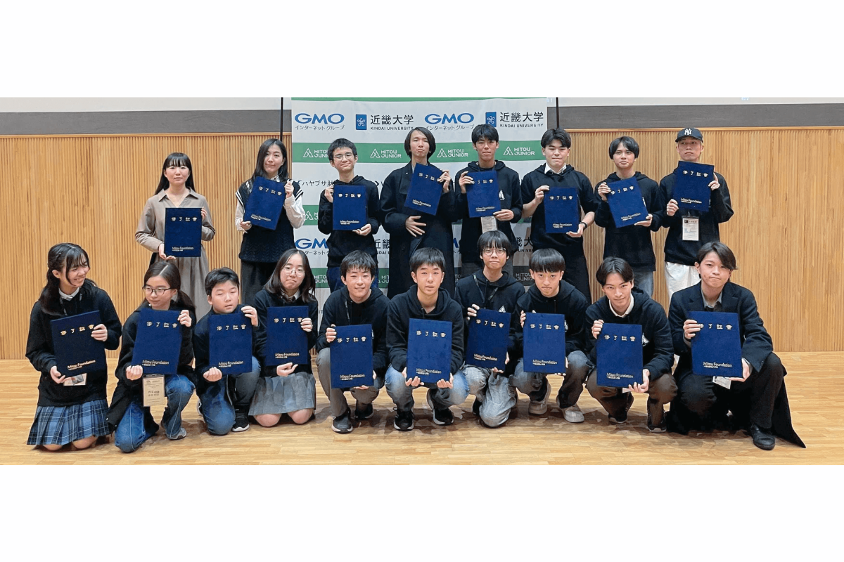 21世紀のパイオニア 高等部5年の歩み 育とう!伝持の人に 少年部