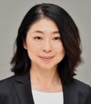 小林 万里子 高等教育局私学部長