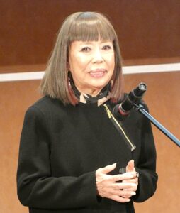 コシノヒロコ氏による審査講評