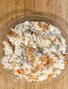 手順２　ちらし寿司の具材を混ぜ合わせる