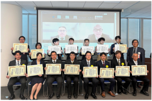 教育DXを推進する17自治体を表彰～ICT CONNECT21