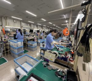 地域企業と大学が協働～信州大学附属校教員用PC寄贈など