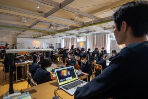 文京区、区立中学9校で闇バイト防犯プログラム「レイの失踪」を導入〜官民連携で中学生を犯罪リスクから守る